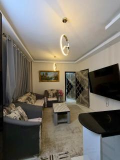 شقه في الهضبه أمام كمبوند رويال بالاس Apartment in Al Hadaba front of royal palace compound - 6