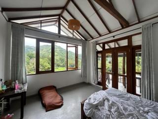 Ella Scenic Heights - 0
