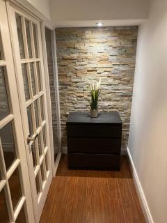 Private Studio Basement Apartment - 4