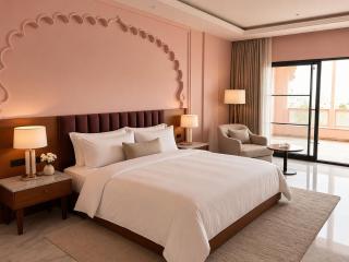juSTa Luxe Monsoon Palace - 3