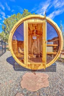 Serene Retreat - 2 Acres, Firepit, River Access - 4