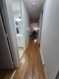 Elegant 3 bedroom North Suite - 6
