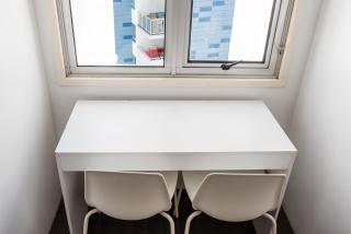 Prime Location River Glimpse 2BR Walk to CBD with Parking - 6
