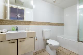 Prime Location River Glimpse 2BR Walk to CBD with Parking - 0