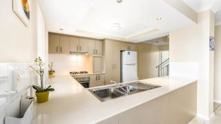 Serenity Townhouse - 2