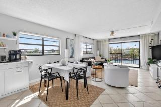 Spacious Condo Near the Beach w/ Boat Slip - 8