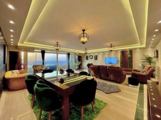 Luxury 3BR Nile View Apartment Star Towers Maadi - 0