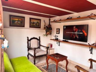 Private Colonial House in San Antonio - 1