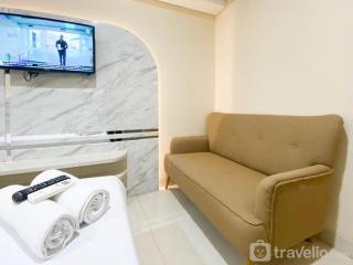 Nice and Elegant Studio Apartment at Warhol (W/R) Residence By Travelio - 4