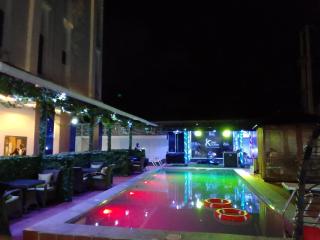 Ken Suite Horel and Resort - 1