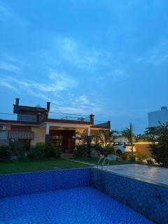 The Jungle Retreats Farmhouse - 7