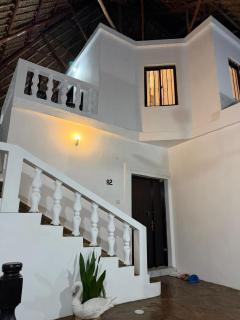 Almasi House - 2