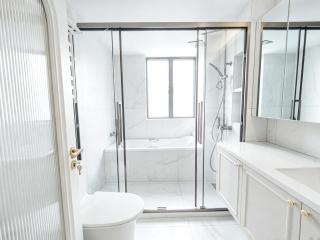 Spacious 3 Bedroom Walk to The Bund Yuyuan Garden Nanjing Road - 3