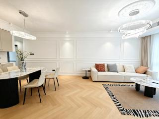 Spacious 3 Bedroom Walk to The Bund Yuyuan Garden Nanjing Road - 9