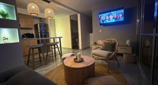 Tropical Apartment with View in Melgar - 4