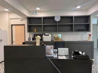 Via Si Phraya - 8