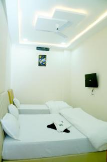 Hotel Shiv Shristi - 2