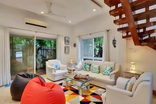 Tropical Boho Retreat - Assagao 3BHK Duplex Villa with Pool Access - 3
