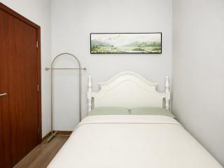 Beijing Family Suite Apartment - 2