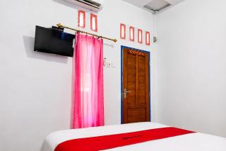 RedDoorz at Bintang Labuan Batukaras Pangandaran - 1