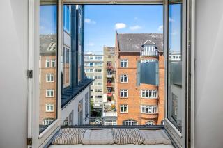 Scandi Luxury by the Lakes - 1
