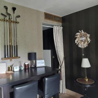 La chambre et le studio du château du golf de Bernalmont - 1