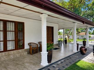 Ceylon Vintage Verandha - 2