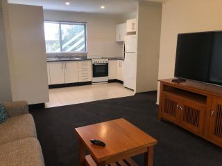 26 Rumbalara Avenue Rainbow Beach Aircon Walk To Beach - Rainbow Beach - 2