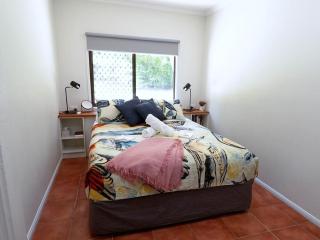 Zanzoo Estate, Rainforest-Pool&Tennis- sleep 16 - 9