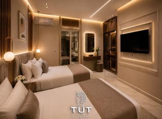 King TUT Hotel Downtown - 8