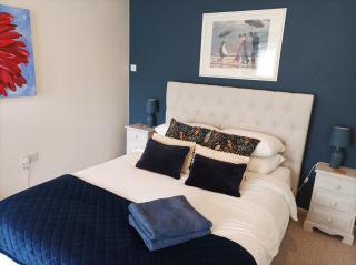 Yew Tree View - 7