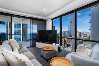Coastal Skyline Suite - 8