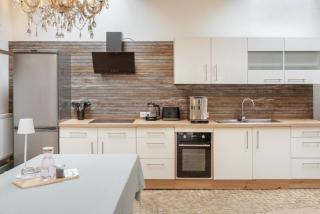 Apartment 202 - 2