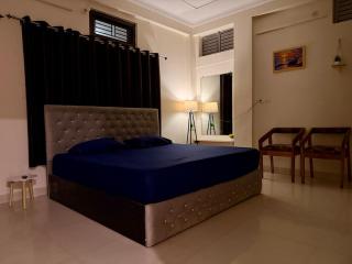 The Clubhouse Stay, Play & Unwind - 4