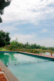 Royal Riviera Hotels & Resorts - 2