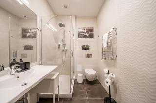 Homey Old Town 1 Bedroom Apartment by Reside Baltic - 1
