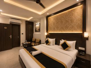 Hotel Dharma Residency - Sec 11 Noida - 8