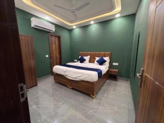 FabHotels Falconridge - 0
