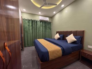 FabHotels Falconridge - 6