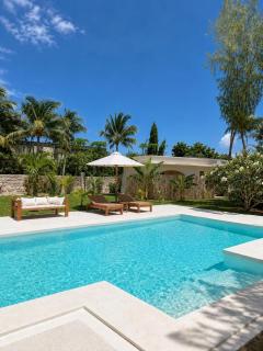 Pembe House - 8