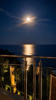Nushev Hotel - 7
