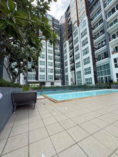The Prio condo By PP - 0