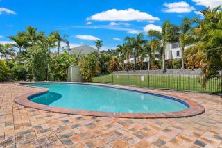 Capricorn Whitsunday - 6