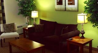 Garden Plaza Hotel - 4
