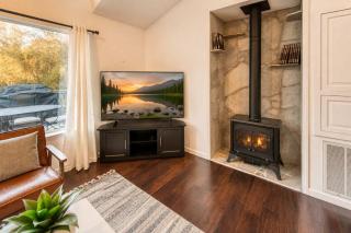 Oakhurst 3BR - Hot Tub Games & Yosemite - 9