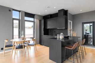 Exclusive apartment near Bergen Airport- free parking - 9
