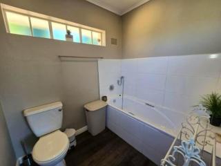 Eve Boutique Guesthouse - 9
