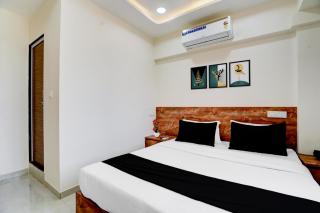 Collection O Prahlad Nagar Road Formerly Hotel Aura Inn - 9