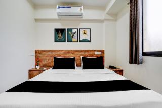 Collection O Prahlad Nagar Road Formerly Hotel Aura Inn - 5