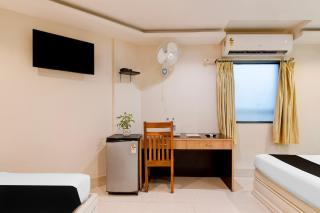Townhouse Deshapriya Park Kolkata Formerly DK Inn - 2